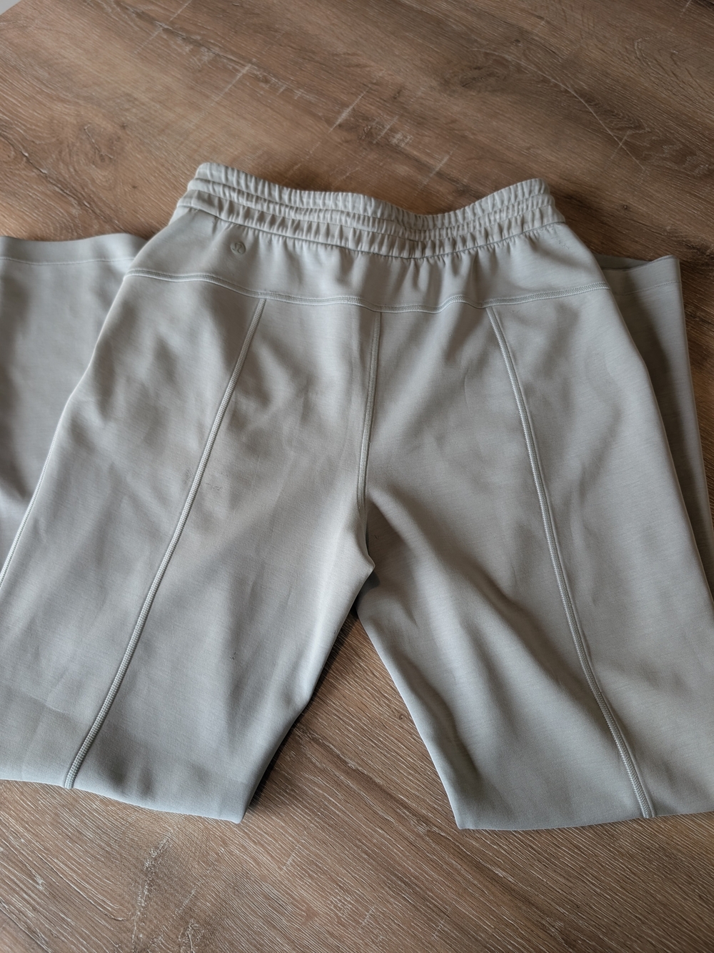 lululemon athletica Women's Light Gray Track Joggers
